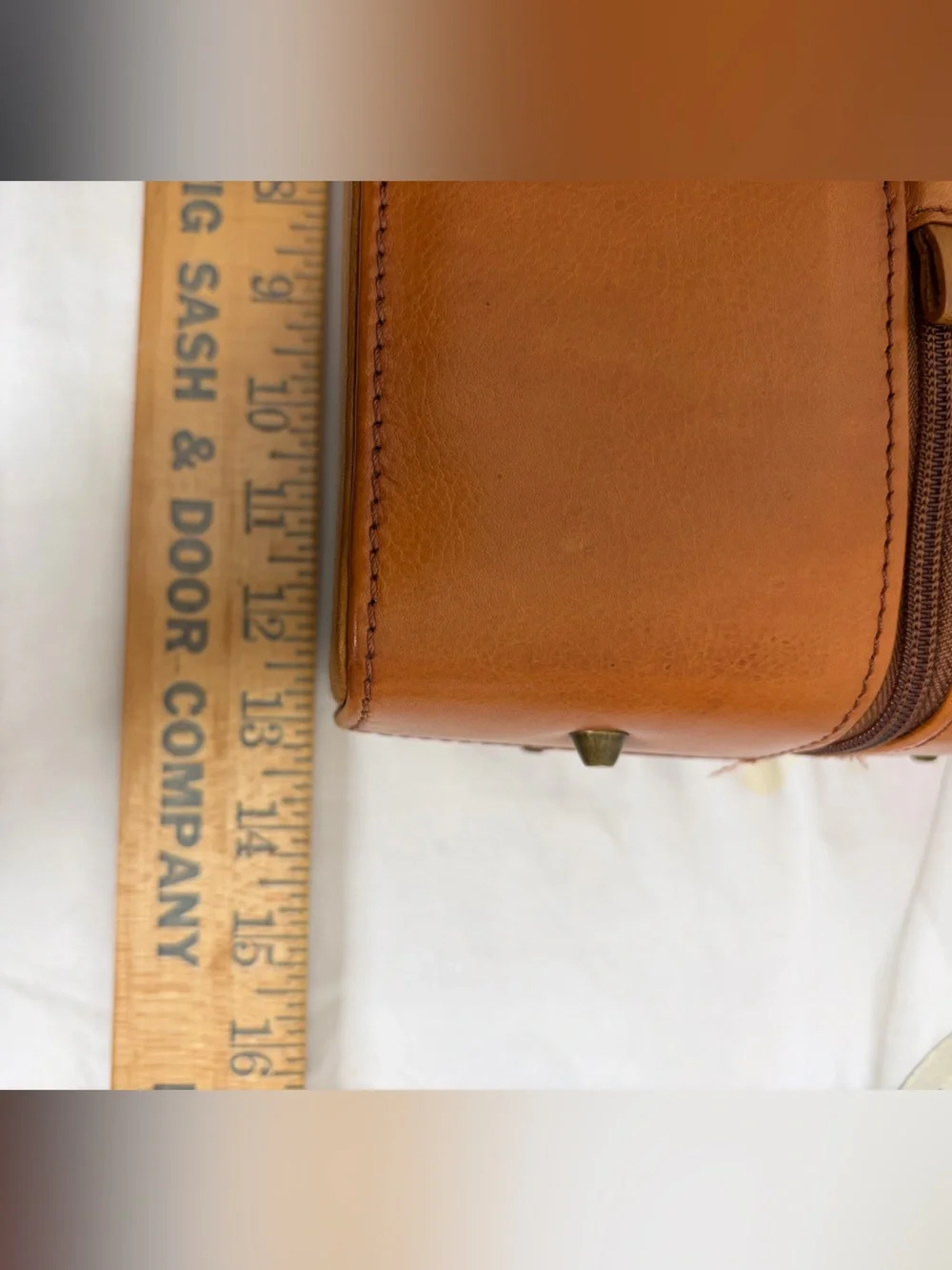Clava Leather Two Bottle Wine Carrier - Tan